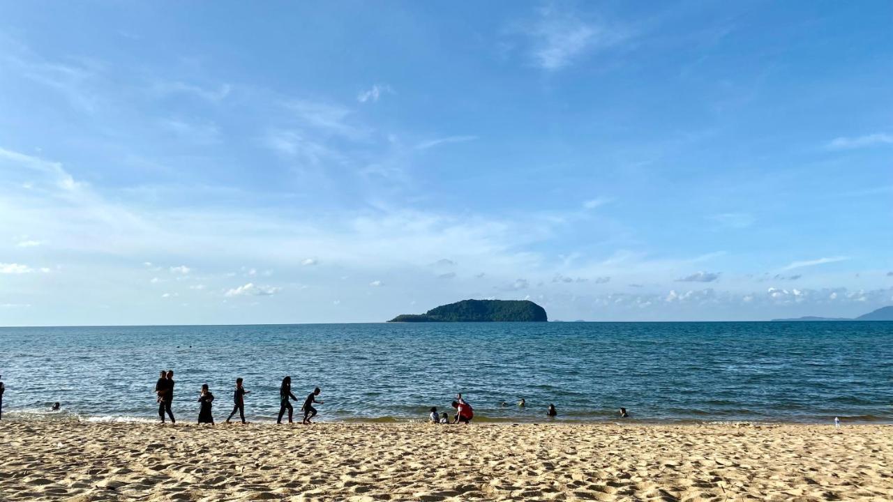 Nazza Homestay Besut With Pool Near Jetty To Perhentian Kampung Raja מראה חיצוני תמונה